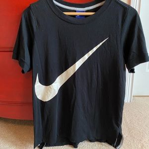 Women’s Medium Nike High Low Top